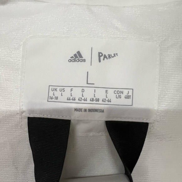 adidas | Jackets \u0026 Coats | New Nwt Hooded Womens Adidas Myshelter Rainrdy  Parley White Jacket Gk865 | Poshmark